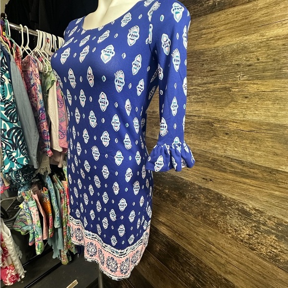 Lilly Pulitzer Blue Resort Sheath Dress with Bell Sleeves - Picture 3 of 11